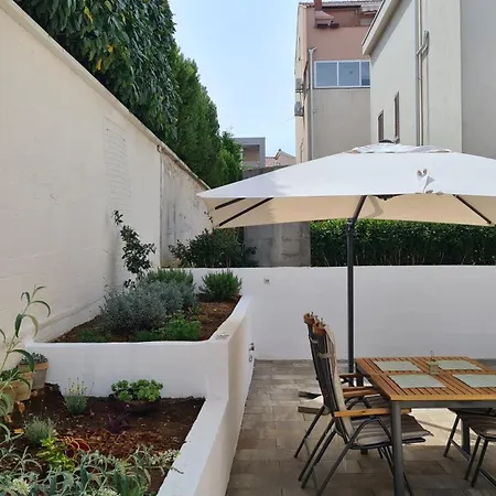 Apartment Garden
